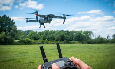 Partenariat IPSA x Dronexperts : une alliance pour l'excellence dans la formation aux métiers du drone